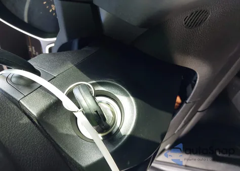 2017 Ford Escape Se из США, поврежденный, VIN 1FMCU9G94HUB77175